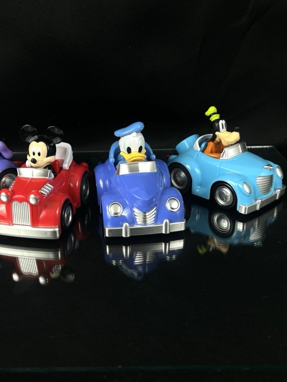 Disney Junior Pull-Back Funhouse Cars Lot of 4 Toys Micky Goofy Donald & Daisy